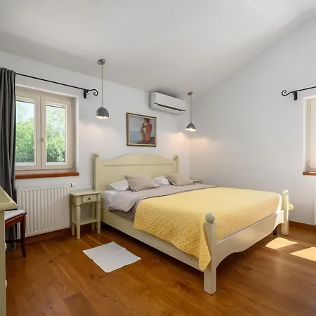 Lipa For 8 Persons Near Pula With 41 M2 Heated Pool, Beautiful Garden, Sauna & Kids Playground Villa